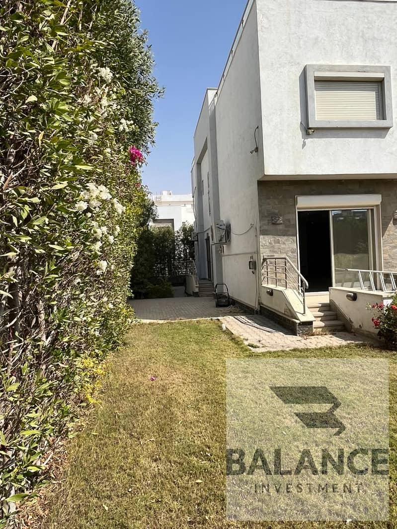 19 f02d0932-7527-470e-9251-0eb146cfabe5. jpg