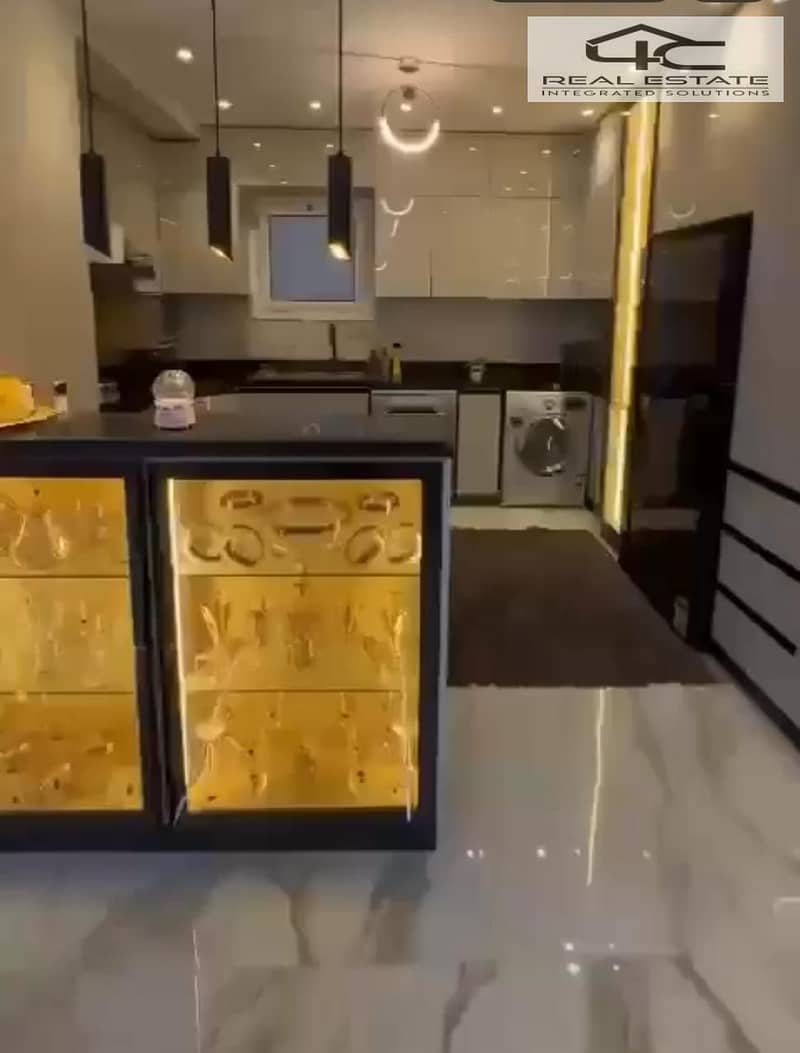 3 WhatsApp Image 2025-12-08 at 16.19. 51. jpeg