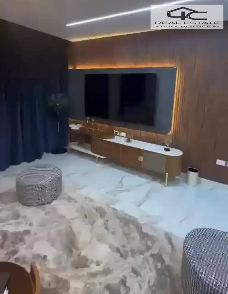 6 WhatsApp Image 2025-12-08 at 16.19. 50 (2). jpeg