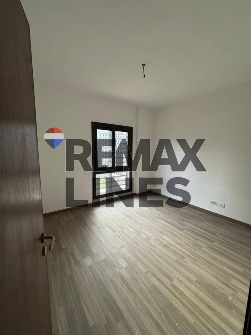 5 WhatsApp Image 2025-11-26 at 16.26. 35. jpeg