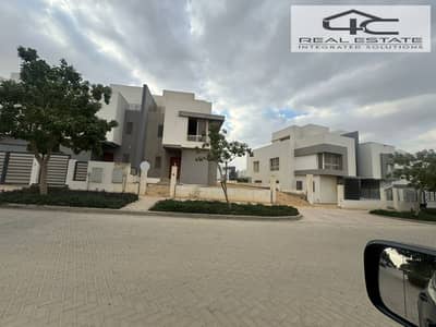 4 Bedroom Townhouse for Sale in New Cairo, Cairo - WhatsApp Image 2025-12-04 at 10.14. 10 AM. jpeg