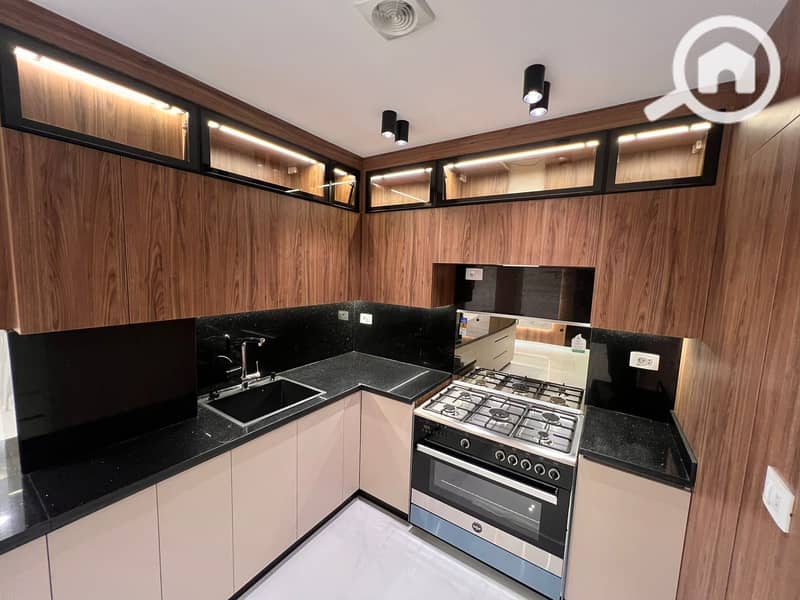 6 fe732de0-abea-48f7-b55a-718d601b1f94. jpeg