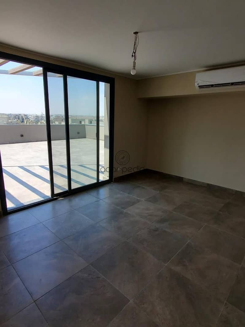 8 WhatsApp Image 2025-12-07 at 12.05. 48 PM (2). jpeg