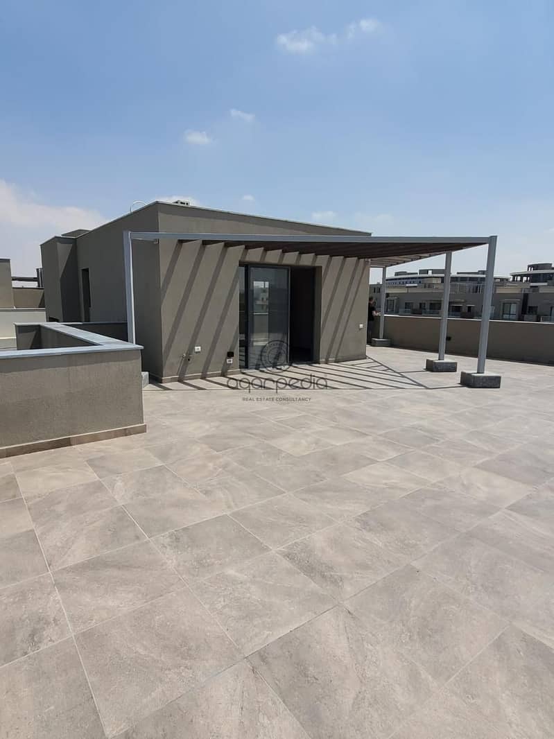 9 WhatsApp Image 2025-12-07 at 12.05. 48 PM (3). jpeg