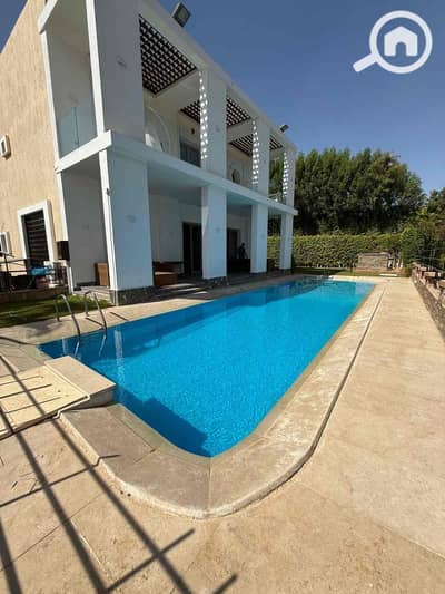 فیلا 6 غرف نوم للبيع في الشيخ زايد، الجيزة - 98ebdba8-a178-42aa-83f9-4e1ca791bc12. jpg