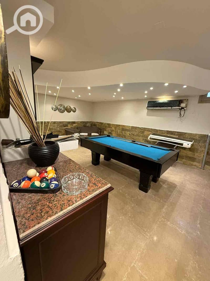 4 126812f5-2a43-4414-81e4-b09df7f513de. jpg