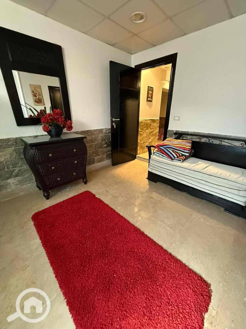 9 af91ab7e-e030-42eb-ba77-0bd088a4eada. jpg