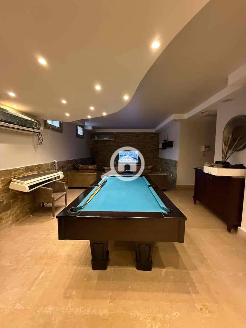 10 b164e9aa-b84e-47cd-8ab6-55bc8e2b71b8. jpg