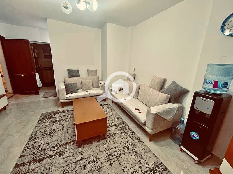 5 595374098_2665440457135665_9091552772750840939_n. jpg