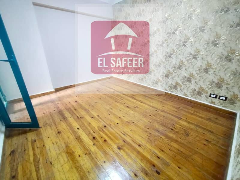 5 5a7bc4ba-f3e2-4585-bf89-cbf95d027954. jpg