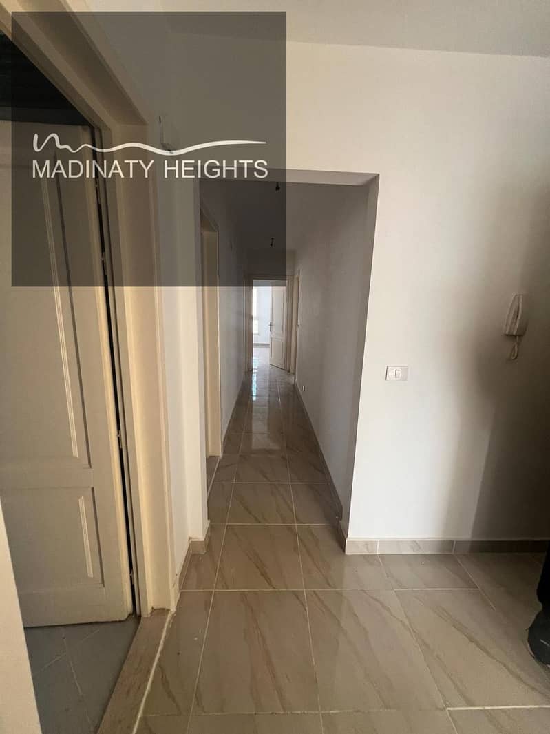 7 WhatsApp Image 2025-12-08 at 16.45. 12_fd8e89ec. jpg