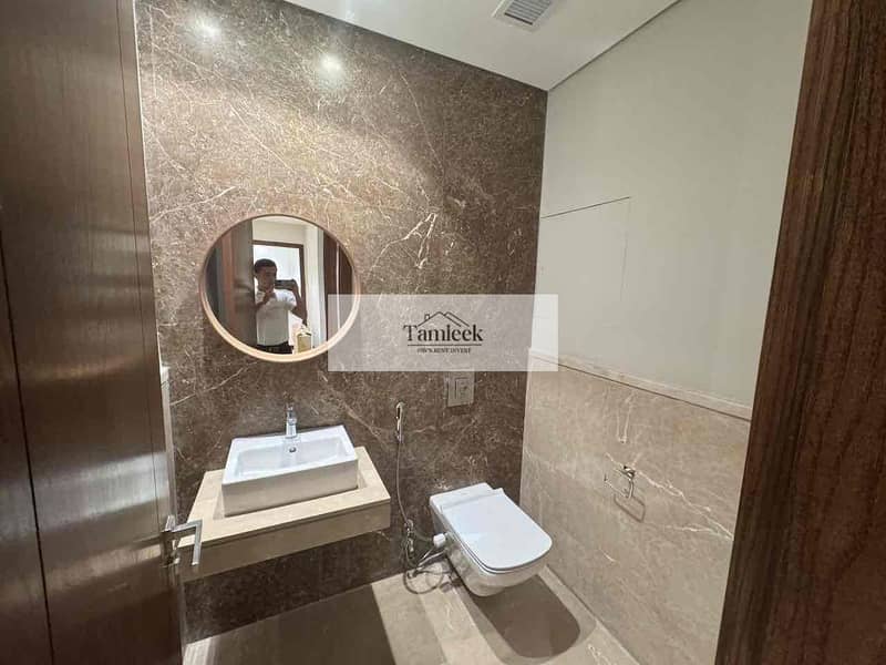 5 1fc74a17-fa97-4ce9-be2f-2bc8fc392a2c. jpg