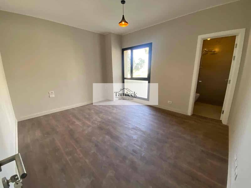 4 3ba76a34-cd21-4961-823f-4655e9fe74a3. jpg