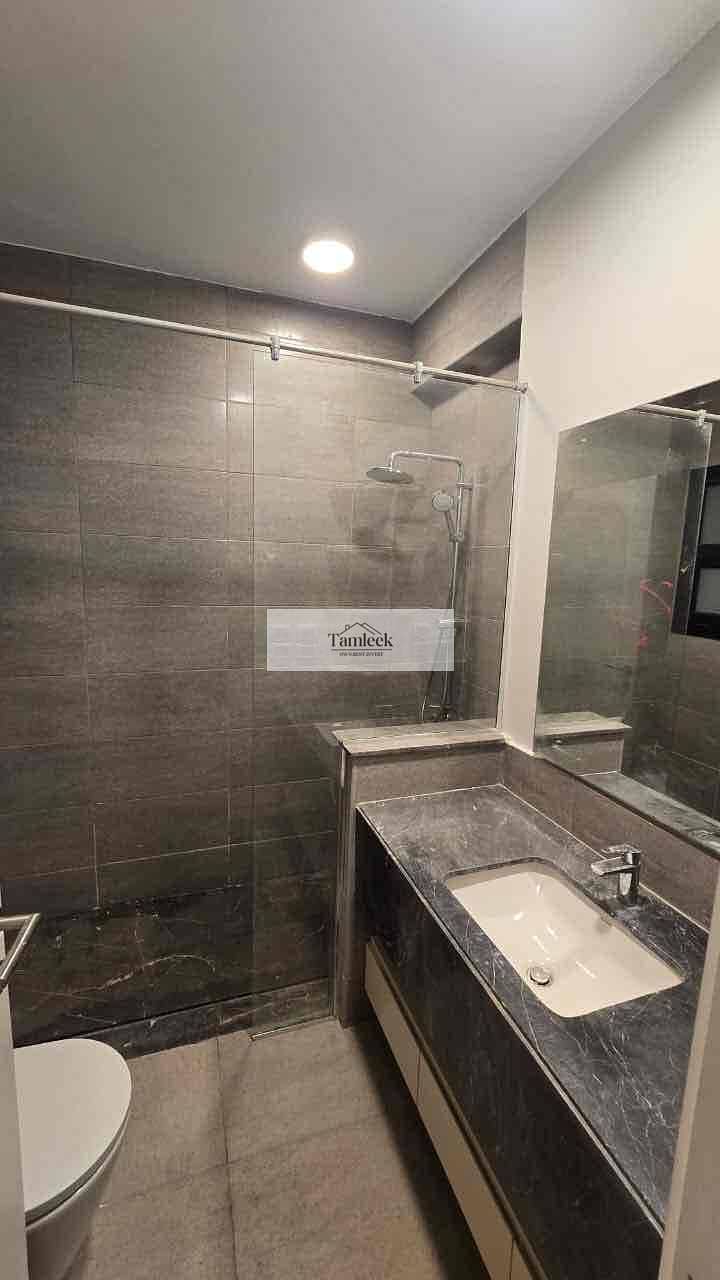 4 4591d2d3-1705-4c5d-958f-2f5bb71535c4. jpg