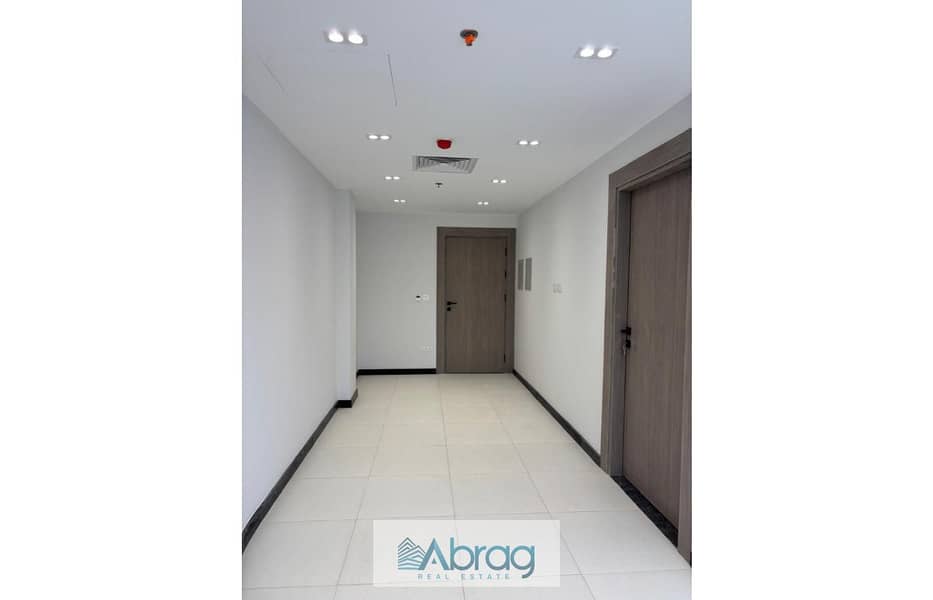 5 992d77a1-0e0f-480e-8045-f723a9ea595b. jpg