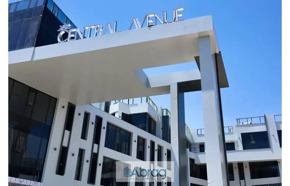 9 8299742-8d1c3o. jpg