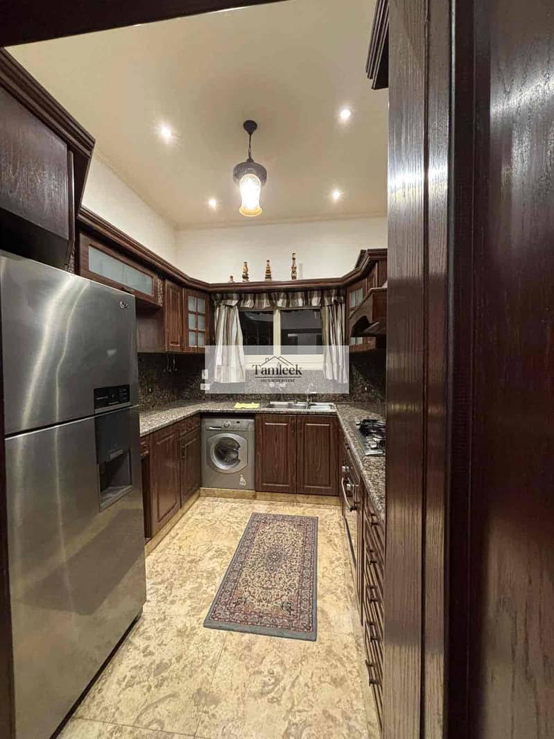 3 69874166-4b7d-4fe8-b575-179b1b30688f. jpg