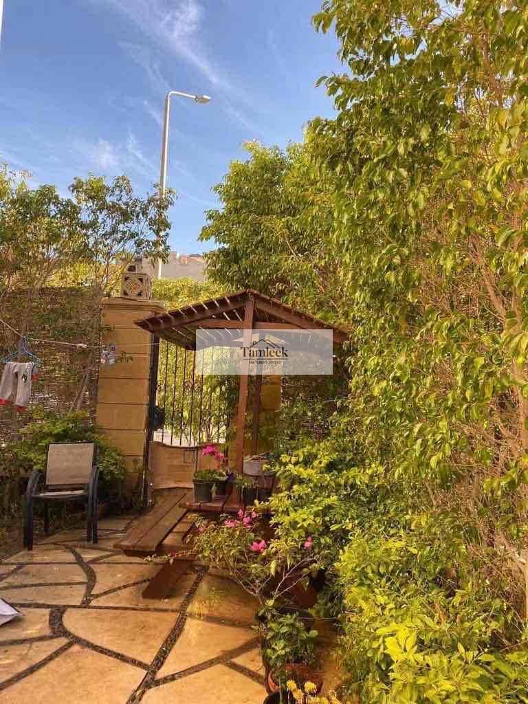 8 c00a7e28-ed84-40ce-aa33-3f3f3f142775. jpg