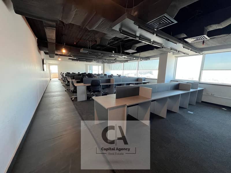 4 0b393a00-a7c2-45ed-abfd-aa738d5f2893. jpg