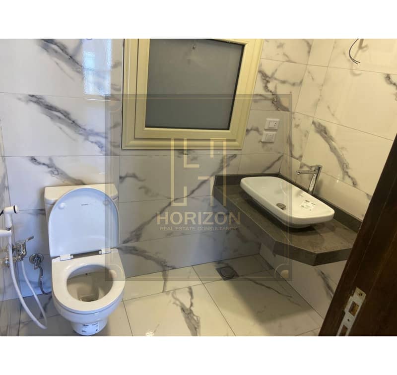 4 WhatsApp Image 2025-11-14 at 1.17. 28 PM. jpg