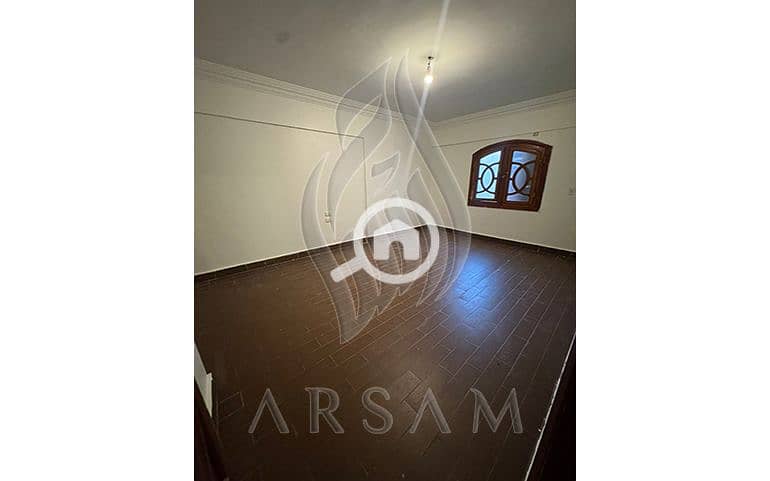 7 WhatsApp Image 2025-12-08 at 5.43. 55 PM (3). JPG