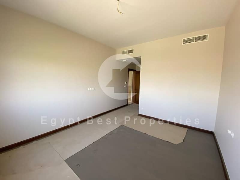 6 9cd8bc71-bca7-405c-aac3-4765f9a725a7. jpeg