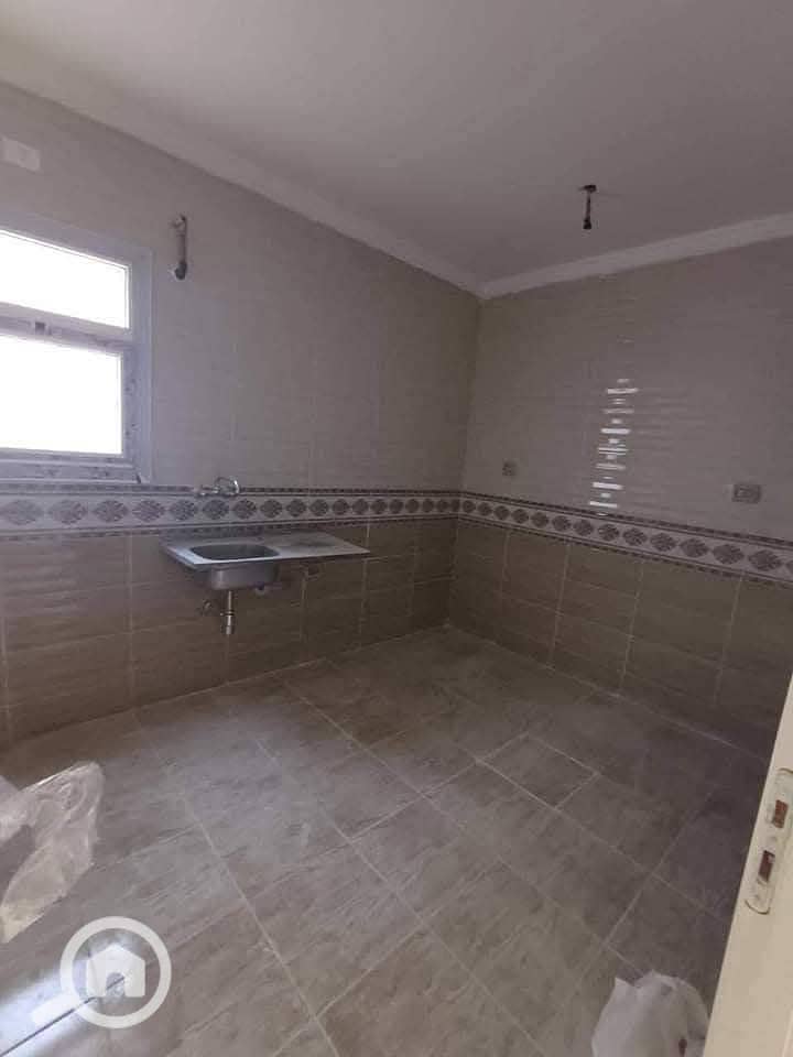 7 c9e8fb24-2328-4475-8332-b8cb8a794945. jpeg