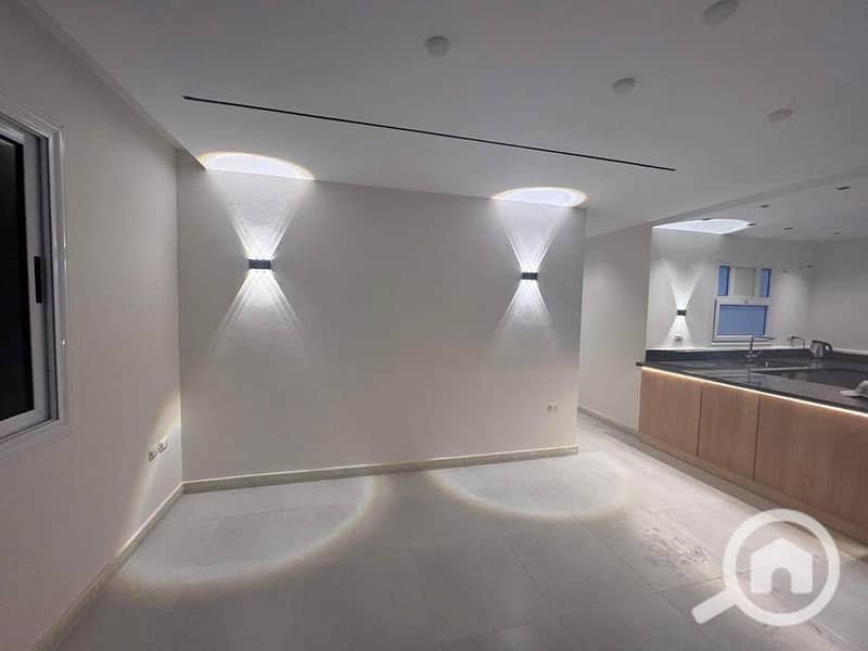 8 568334897_1802764850443649_3101511043473361620_n. jpg