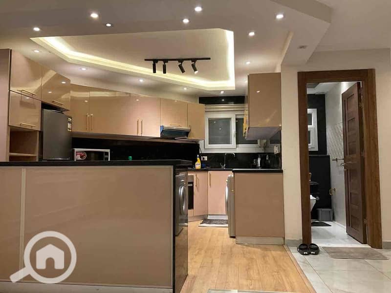 4 c1f05561-da78-46c5-b140-7d6b7030cadb. jpg