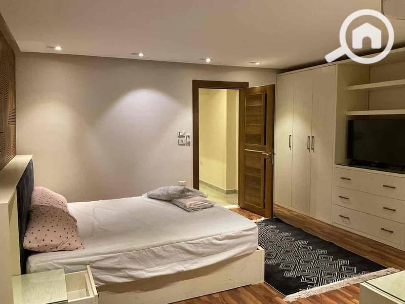 7 4cfe3e9a-8d85-4889-b6f5-823958ebc656. jpg