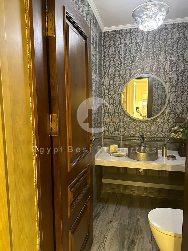 7 678caa26-982d-4fc5-a0e9-f48848526176. jpeg