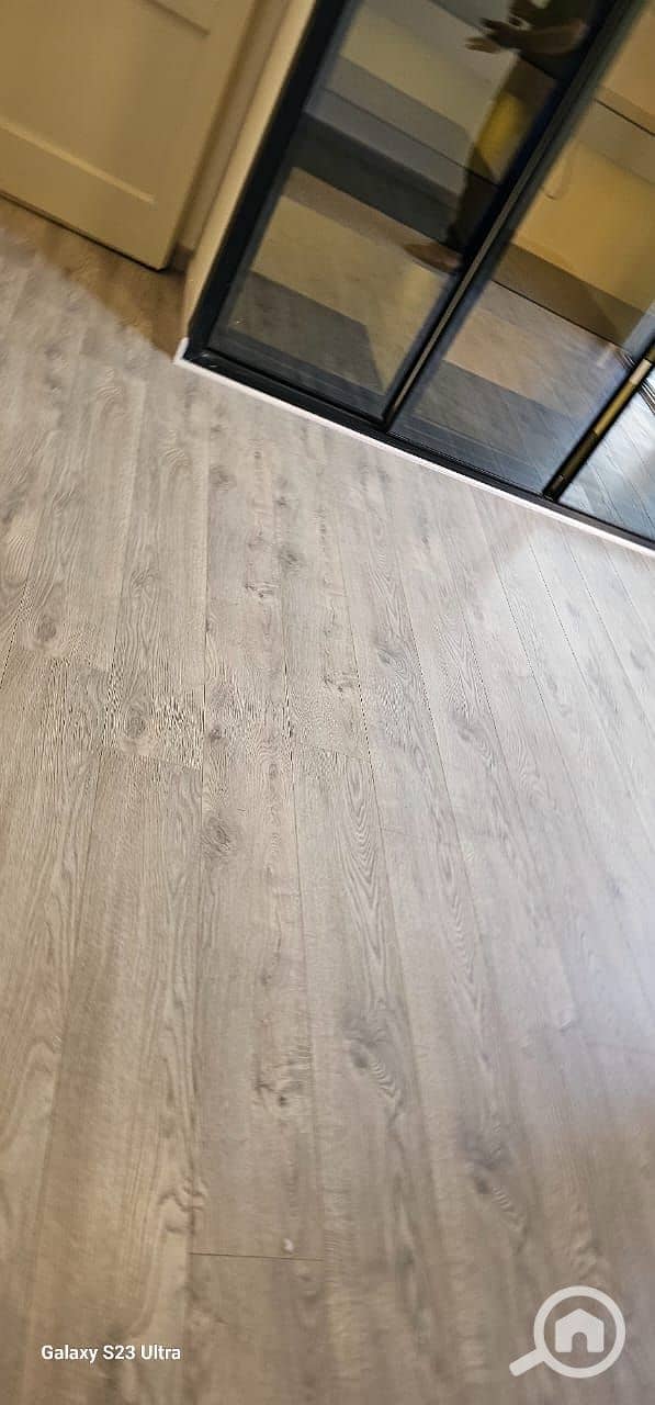 8 ec4e3e8b-29c8-461a-a647-b215010a04b6. jpeg