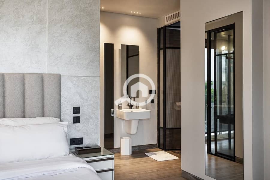 6 274ce926-6b5d-4933-92d0-ca525394f8b8. jpeg