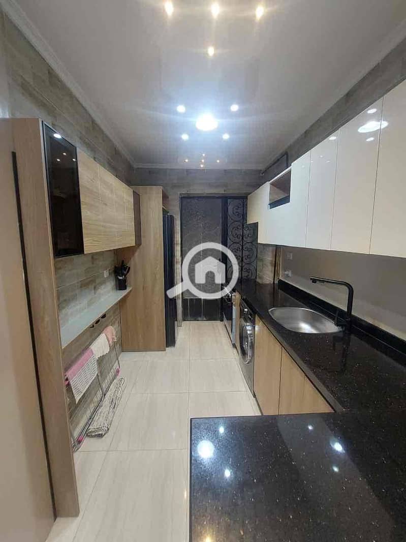 2 aab759d3-d1b2-407c-8fc7-690f775bda4c. jpg