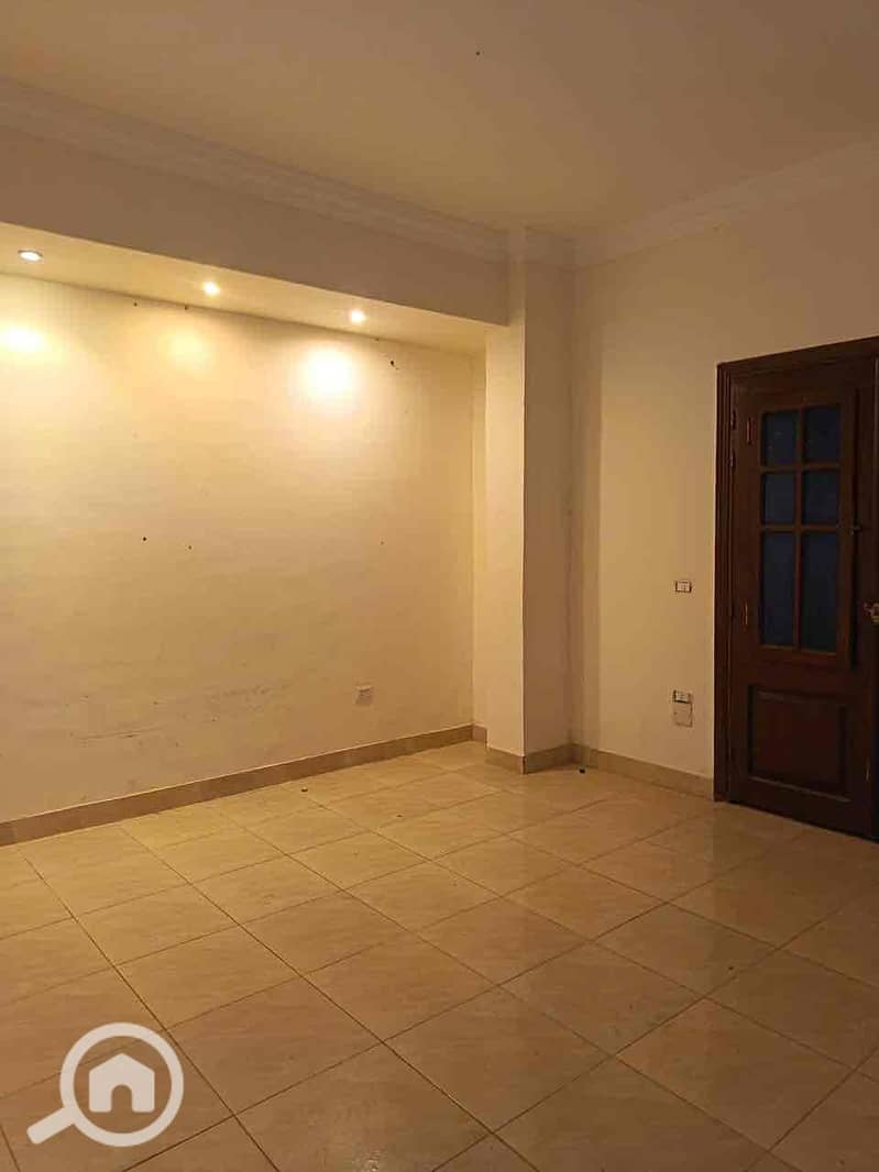 4 4831358c-1cdb-44b4-bb83-73bf2a653211. jpg