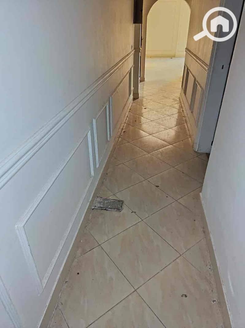 6 7410c6a8-fd87-4e40-8600-81f08c09d770. jpg