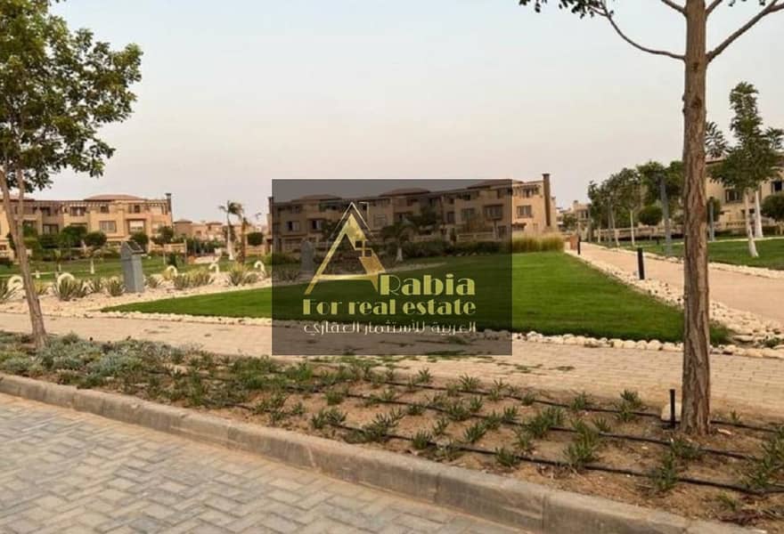 9 a8d77ef7-744f-455f-b33b-e970f46e1a08. jpg