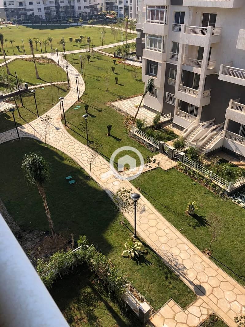 2 737362a4-8fa8-4c81-a10a-ff3ccc79c164. jpg