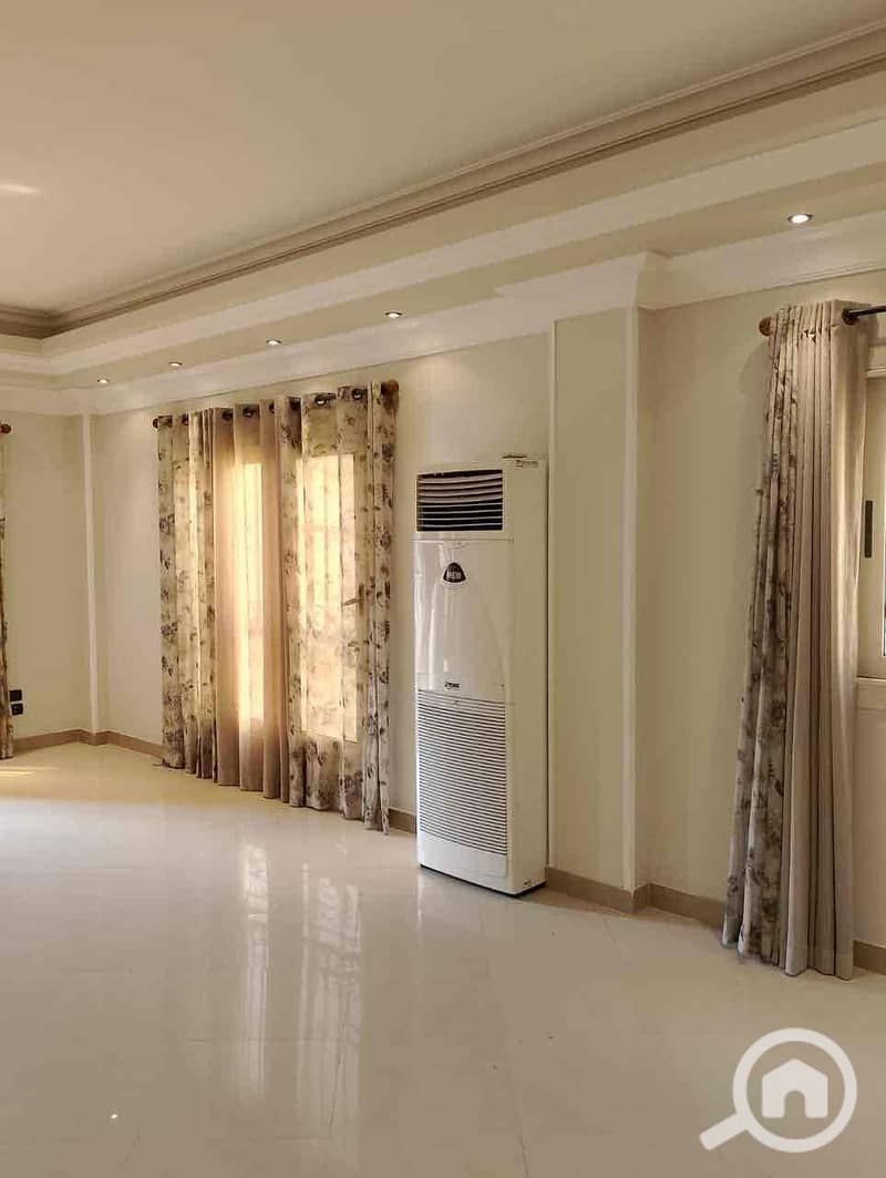 3 bd512e41-5c8a-4be7-9630-1b754bab9098. jpg