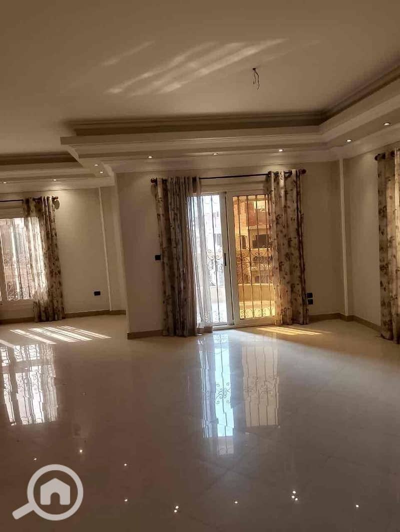 7 d95d8410-5c7b-4305-a6f4-bfb56fd4b8bd. jpg