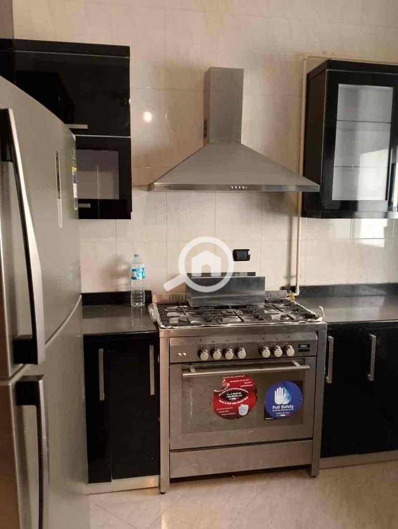 9 6e290a02-d65e-410d-8514-976f7ebcc13d. jpg