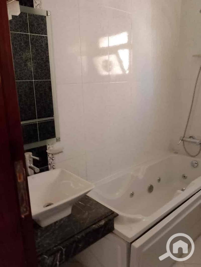 18 159df389-680b-4eab-8c6e-4b3ac1543bc7. jpg