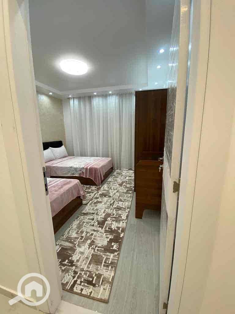 8 e18afb7e-1940-4d1c-9d8e-a87b6508628c. jpg