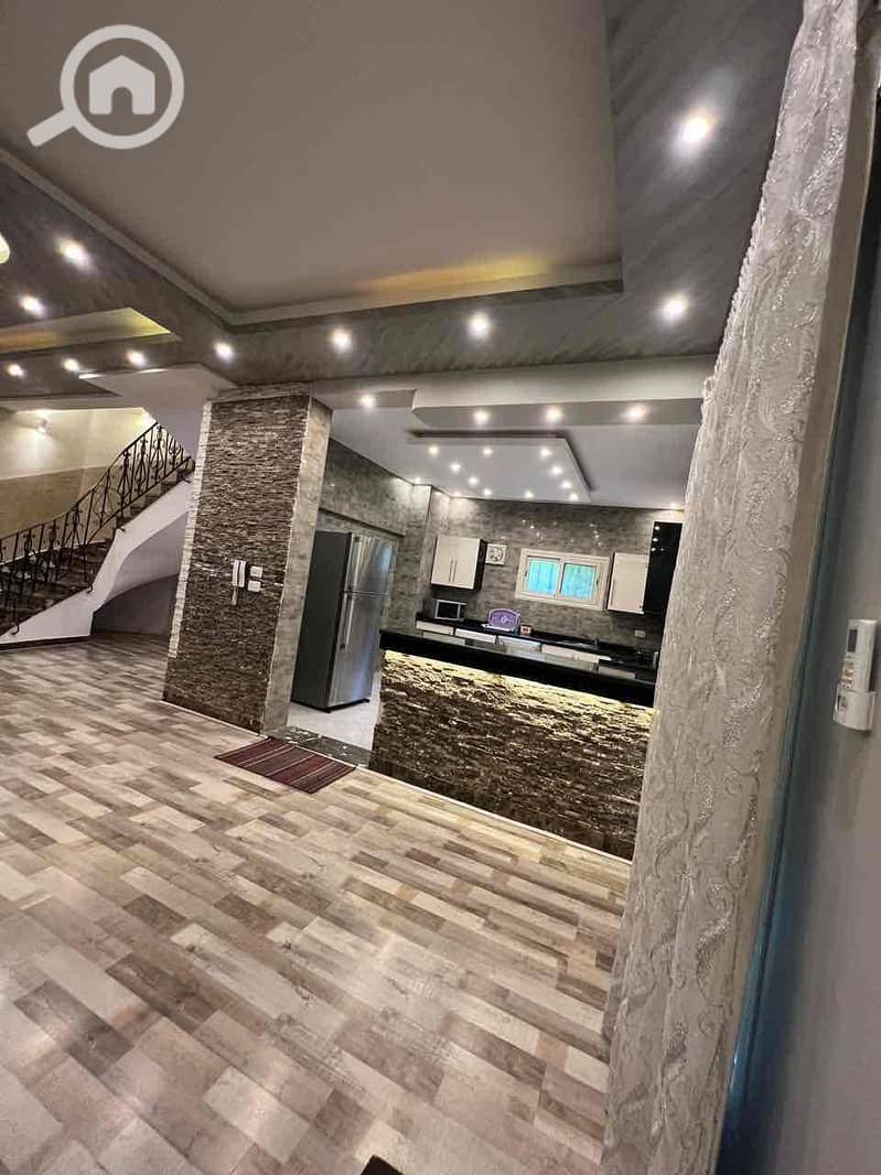 30 6d874b88-11b8-4761-8400-8c4b67dca6e5. jpg