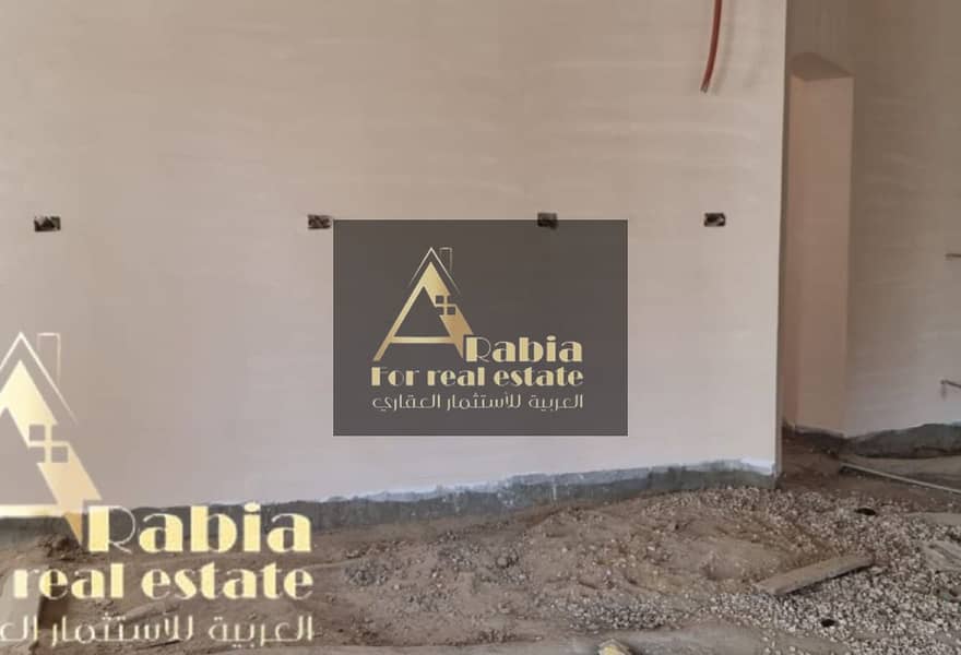 9 092e7a83-73ab-4718-ba48-e6fa23a6a3c2. jpg