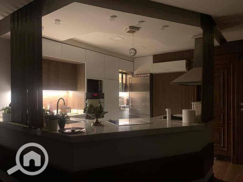 7 694cc172-6340-4750-a945-29e6743e8863. jpg