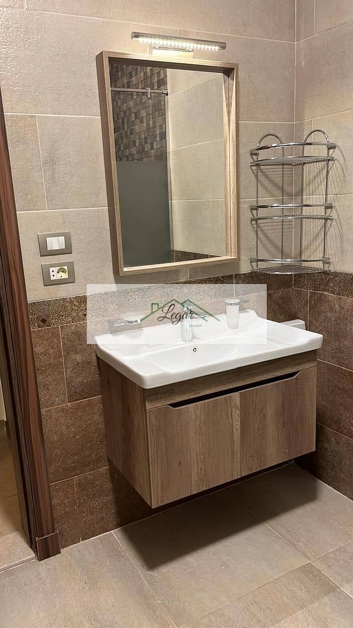 8 IMG-20251206-WA0298. jpg