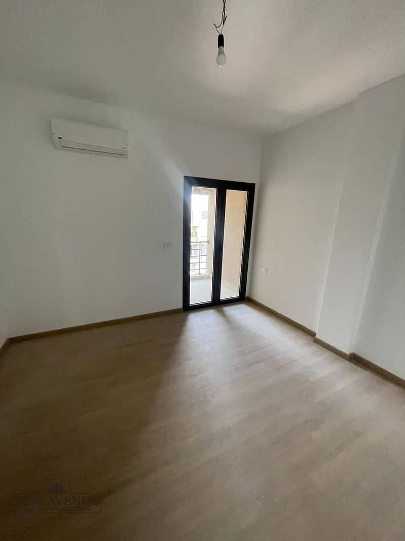 5 WhatsApp Image 2025-12-08 at 12.57. 57 PM (1). jpeg