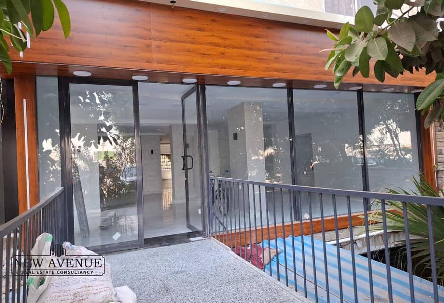 5 851a18b7-1884-4aeb-9f23-1f0a858d44d7. jpg