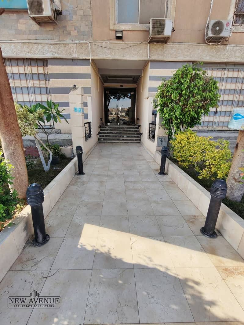 8 360774a0-fe5b-4219-9217-488439773ec3. jpeg